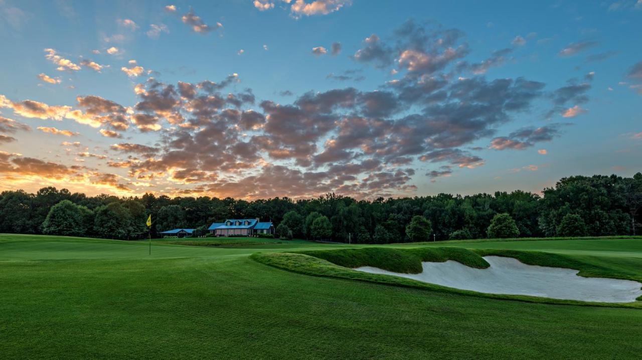 Hotel Pursell Farms Fayetteville Esterno foto